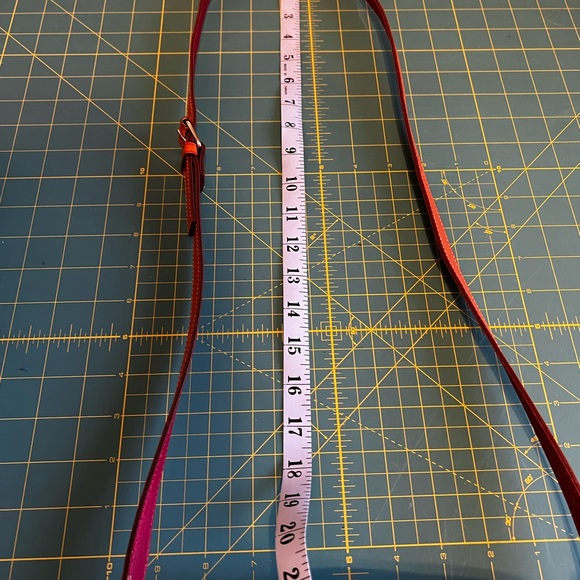 Petusco Crossbody Purse - Picture 2 of 8